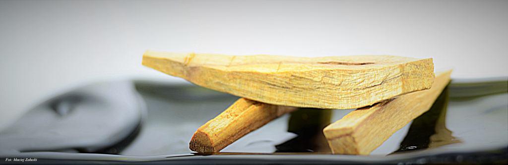 Palo Santo na szklanej butelce fusing